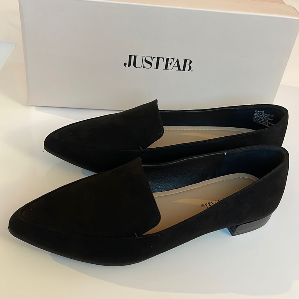 Just Fab flats - Like New